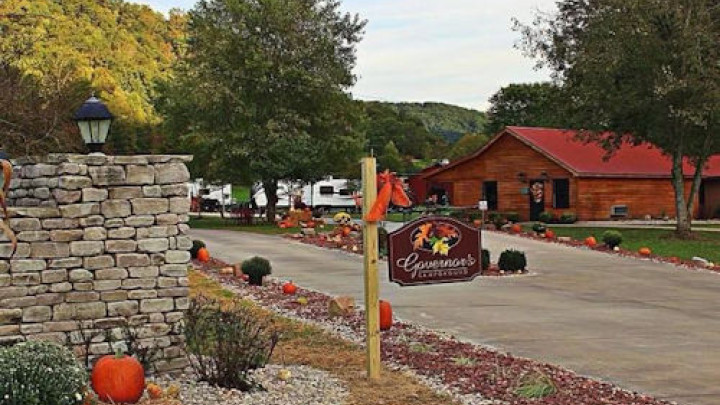 A Tranquil Escape: Bert T. Combs Lake